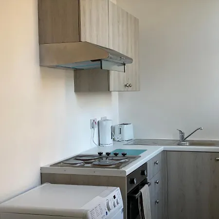 Carvetii - Edward House B - 2 Dbl Bed 1St Floor Flat Apartment Dunfermline Exterior photo